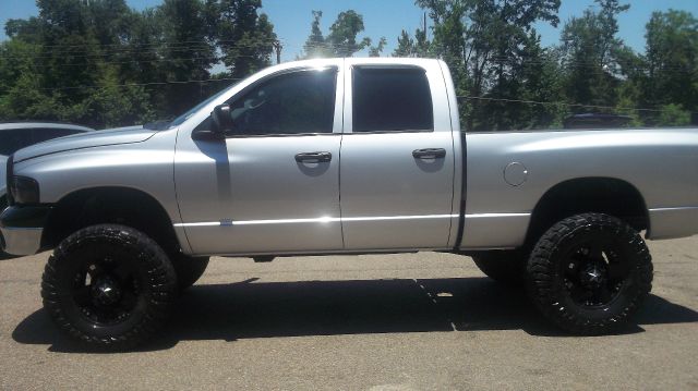 2005 Dodge Ram 2500 Ext WT