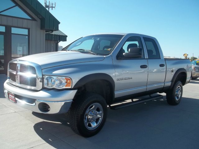 2005 Dodge Ram 2500 SLT