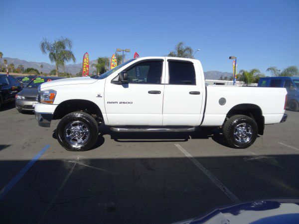 2006 Dodge Ram 2500 LS ES