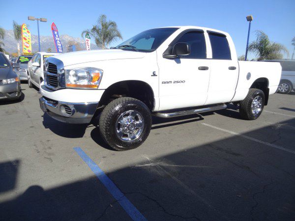 2006 Dodge Ram 2500 LS ES