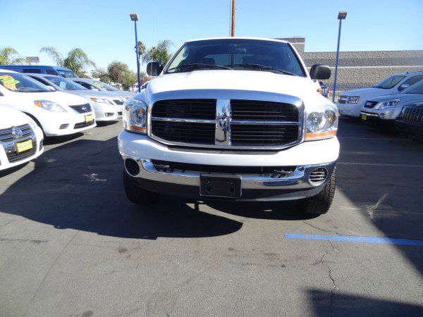2006 Dodge Ram 2500 LS ES