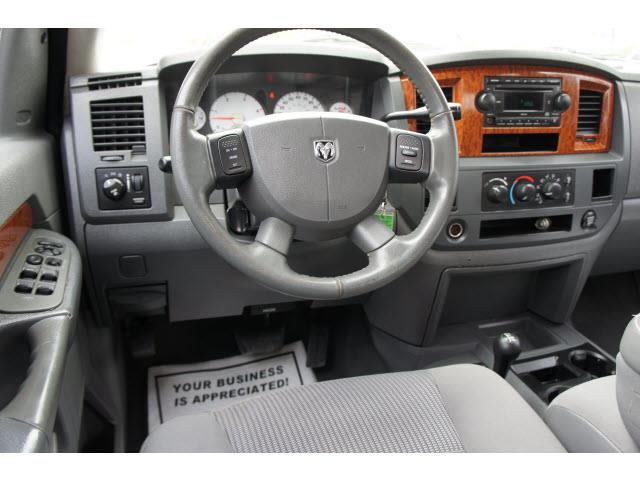 2006 Dodge Ram 2500 SLT