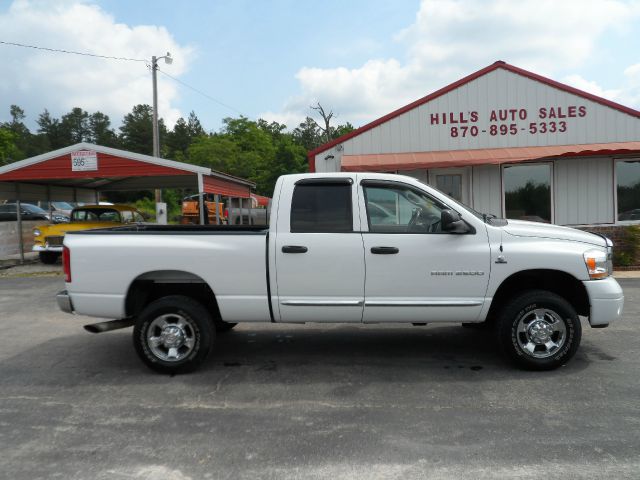 2006 Dodge Ram 2500 4d Wagon AWD