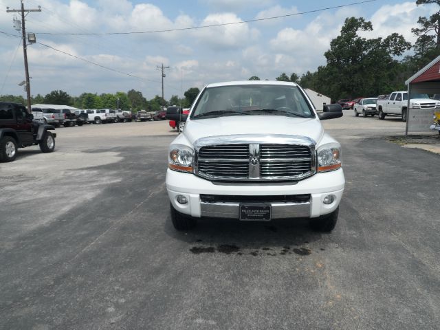 2006 Dodge Ram 2500 4d Wagon AWD