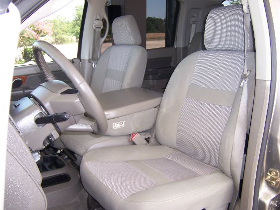 2006 Dodge Ram 2500 2WD Regular Cab 6.3 Ft Box ST