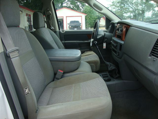 2006 Dodge Ram 2500 4dr 4WD EXT LS 4x4 SUV