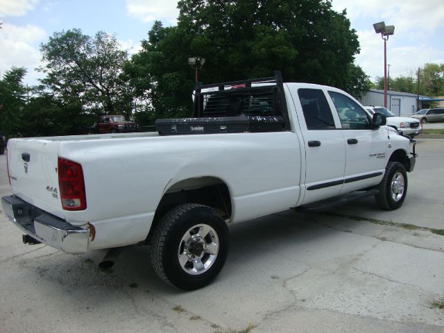 2006 Dodge Ram 2500 4dr 4WD EXT LS 4x4 SUV
