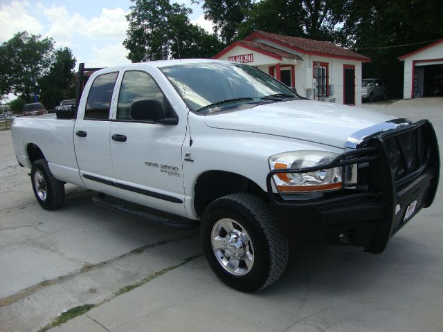 2006 Dodge Ram 2500 4dr 4WD EXT LS 4x4 SUV