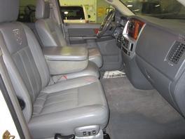 2006 Dodge Ram 2500 Utility 4D EXT LS 4WD
