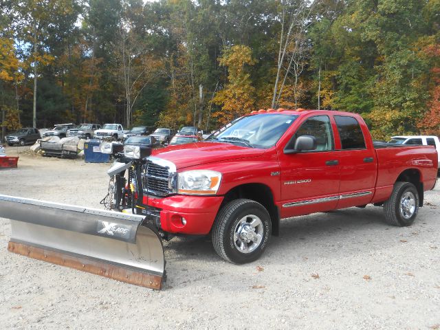 2006 Dodge Ram 2500 4d Wagon AWD