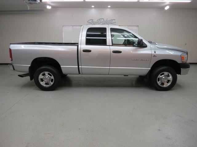 2006 Dodge Ram 2500 4WD 1500 LTZ