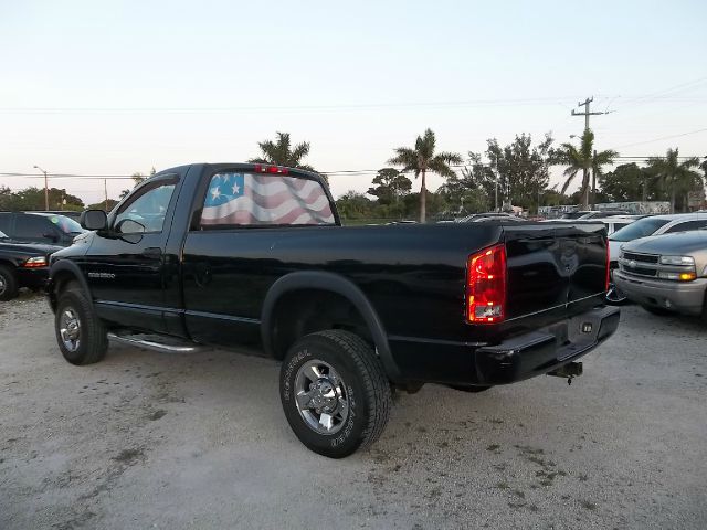 2006 Dodge Ram 2500 Wagon SE