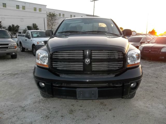 2006 Dodge Ram 2500 Wagon SE