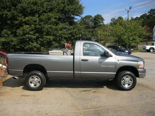 2006 Dodge Ram 2500 4-D Sedan