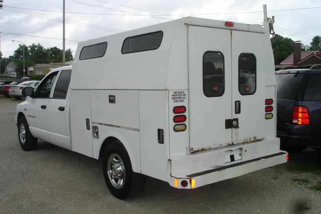 2006 Dodge Ram 2500 Level 2 Stunning CAR