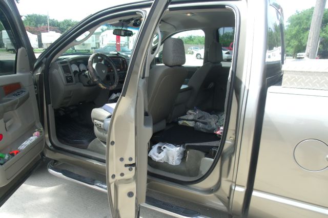 2006 Dodge Ram 2500 LS ES