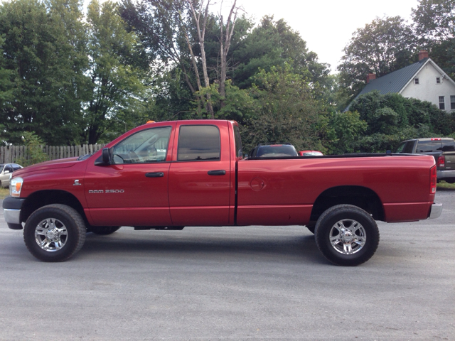 2006 Dodge Ram 2500 EX W/ Leather And DVD