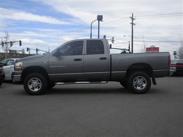 2006 Dodge Ram 2500 SLT