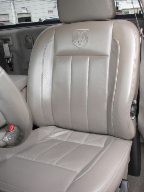 2006 Dodge Ram 2500 Daytona Edition