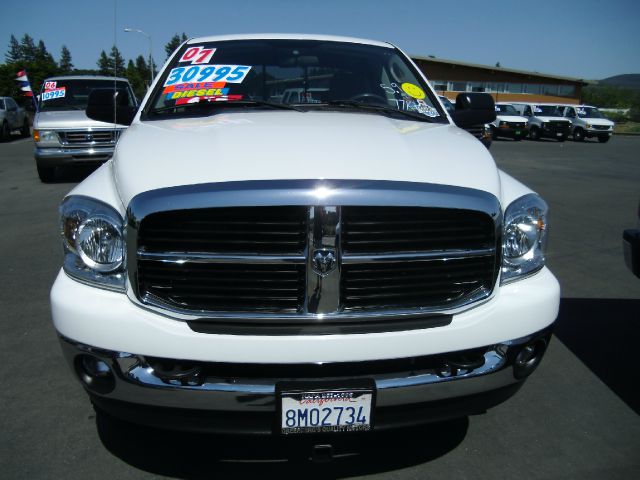 2007 Dodge Ram 2500 T_tops , LOW Miles