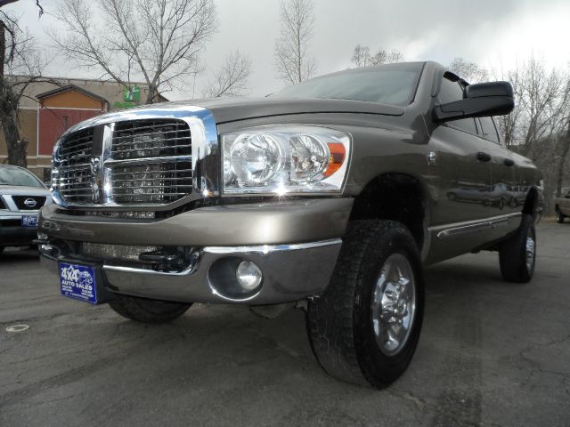 2007 Dodge Ram 2500 4d Wagon AWD