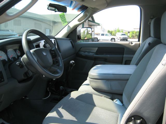 2007 Dodge Ram 2500 Wagon SE