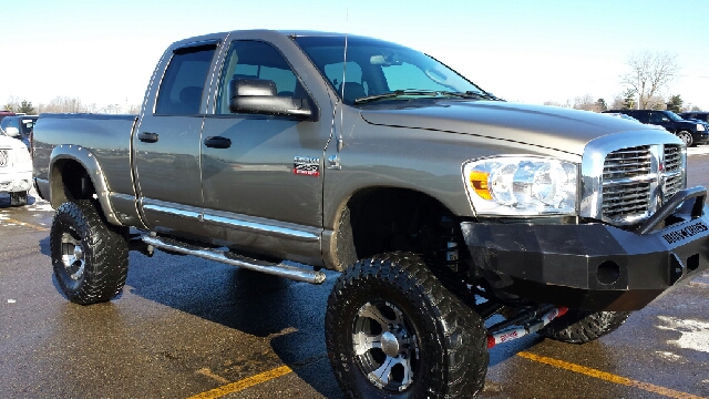 2007 Dodge Ram 2500 4d Wagon AWD