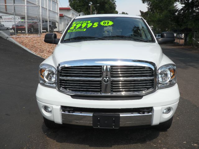 2007 Dodge Ram 2500 Lariat Supercab 4x4