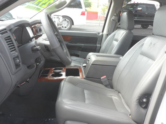 2007 Dodge Ram 2500 Lariat Supercab 4x4