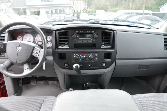 2008 Dodge Ram 2500 4dr 4WD EXT LS 4x4 SUV