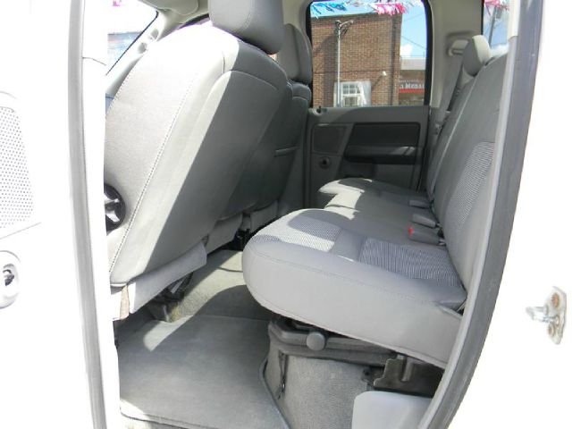 2008 Dodge Ram 2500 4d Wagon AWD