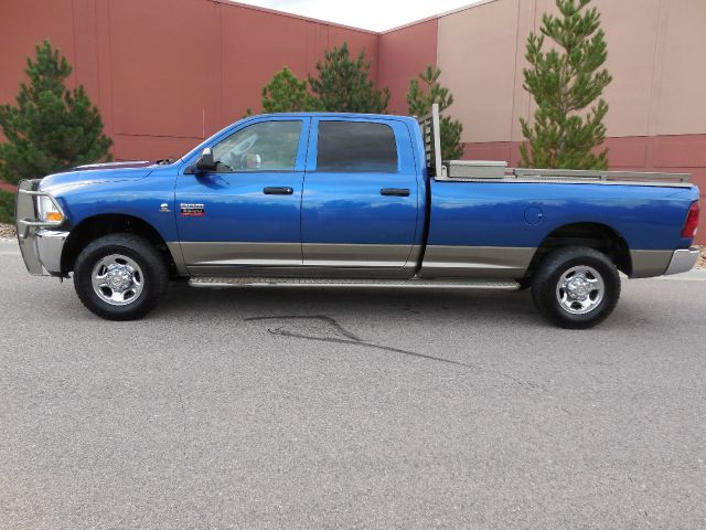 2010 Dodge Ram 2500 AWD, DVD, Navi, Rear Camera