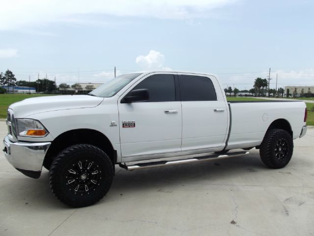 2010 Dodge Ram 2500 XLT 4X4 V8 5.4L