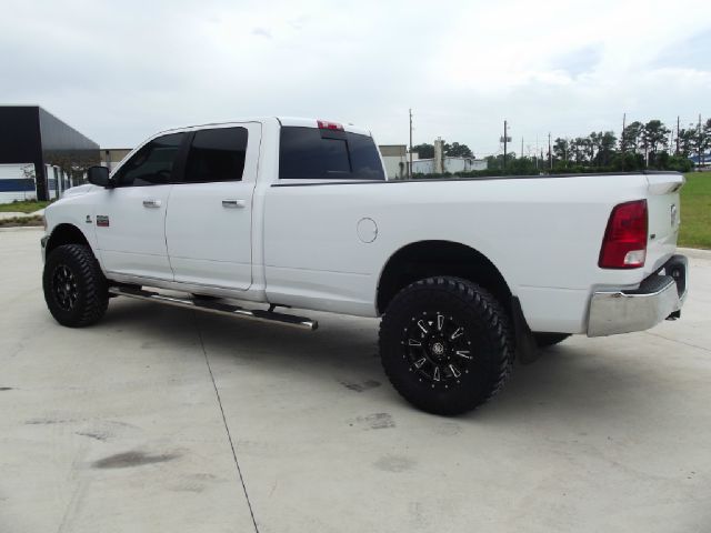 2010 Dodge Ram 2500 XLT 4X4 V8 5.4L