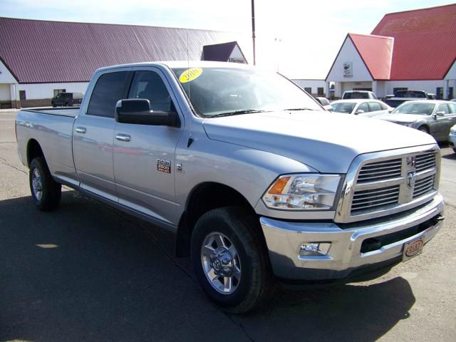 2010 Dodge Ram 2500 AWD, DVD, Navi, Rear Camera