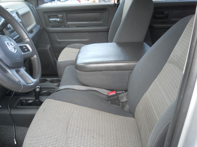 2011 Dodge Ram 2500 XLT 4X4 V8 5.4L