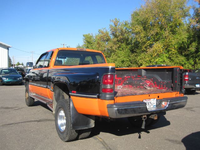 1995 Dodge Ram 3500 LE - Offroad Package