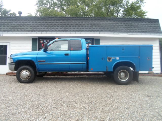 1998 Dodge Ram 3500 Quadcab SXT V/8 Automatic