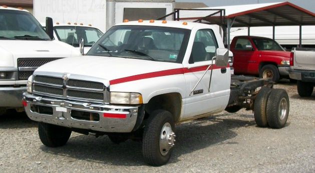 1998 Dodge Ram 3500 Quadcab SXT V/8 Automatic