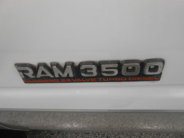 1998 Dodge Ram 3500 Quadcab SXT V/8 Automatic
