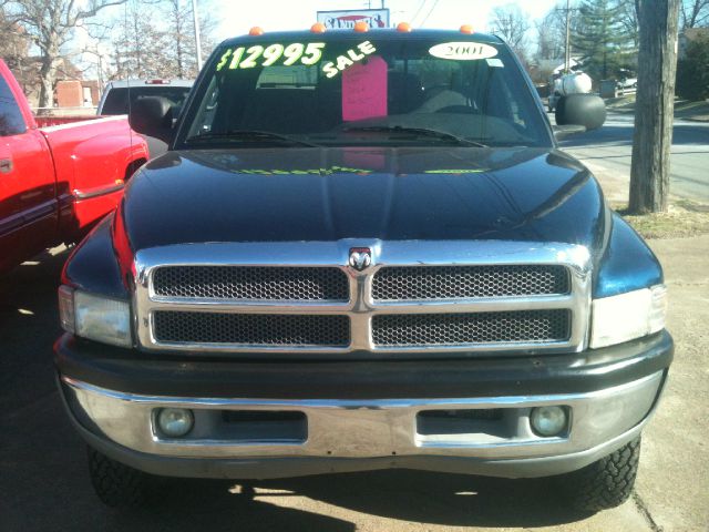 2001 Dodge Ram 3500 Z71 4X4 CREW CAB