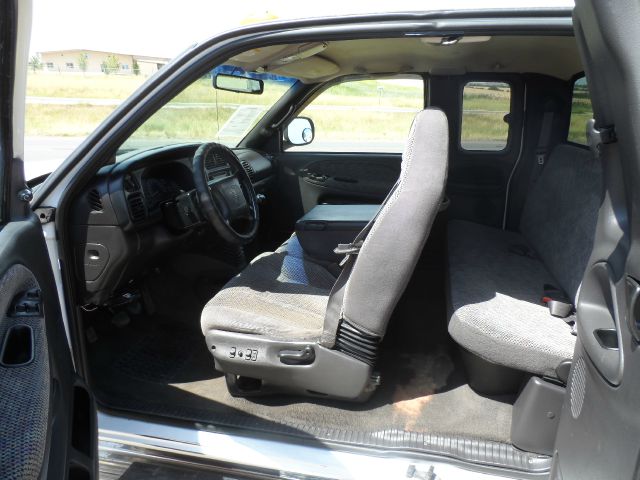 2001 Dodge Ram 3500 C1500 LS