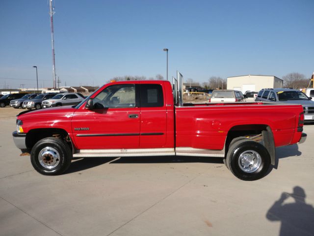2001 Dodge Ram 3500 Z71 4X4 CREW CAB