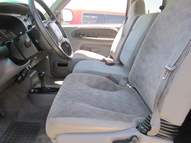 2001 Dodge Ram 3500 Z71 4X4 CREW CAB