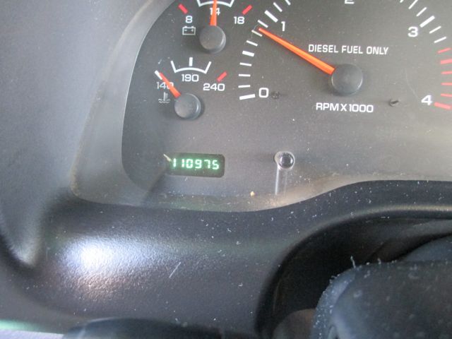 2001 Dodge Ram 3500 Z71 4X4 CREW CAB