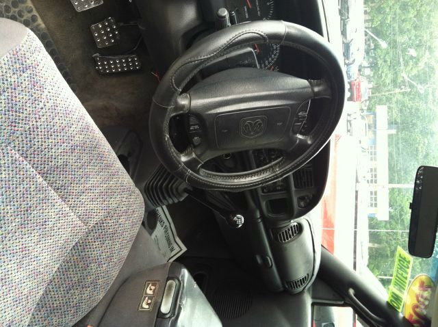 2002 Dodge Ram 3500 LS ES