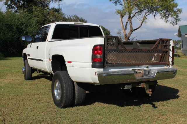 2002 Dodge Ram 3500 SLT
