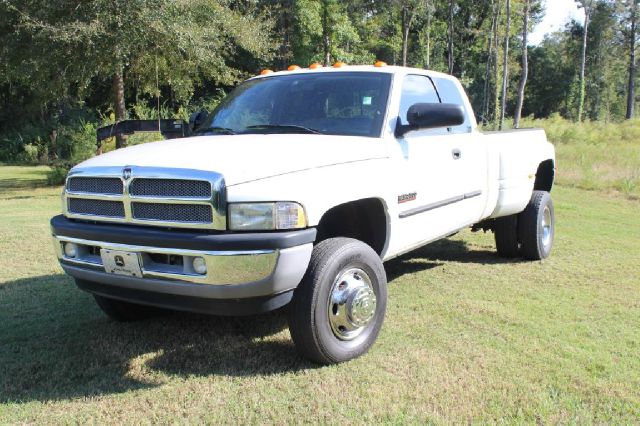 2002 Dodge Ram 3500 SLT