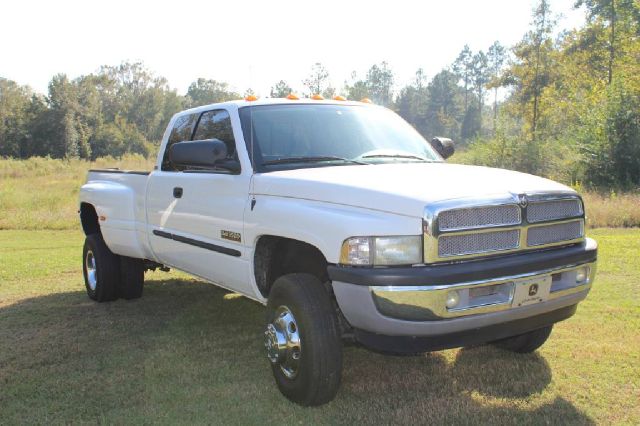 2002 Dodge Ram 3500 SLT