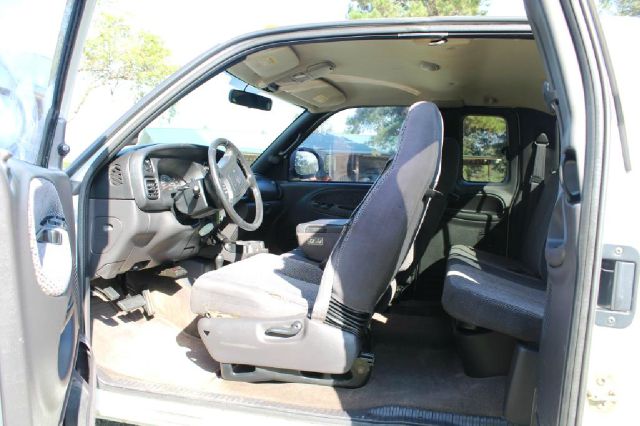 2002 Dodge Ram 3500 SLT